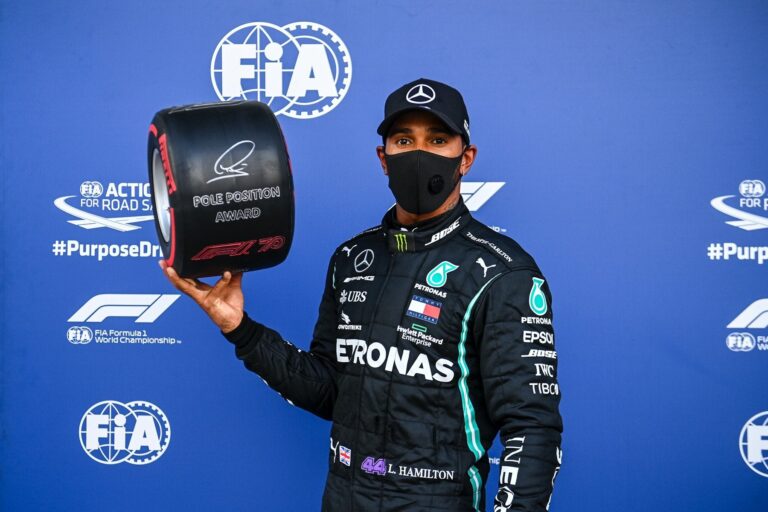 Lewis Hamilton et le prix de la pole position.